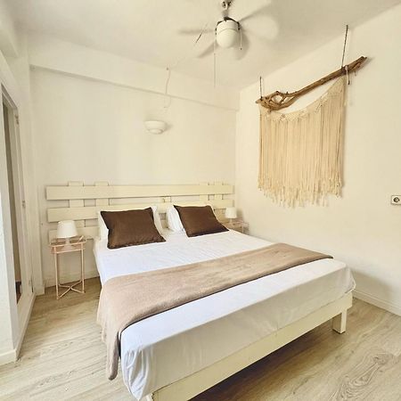 Apartamentos Formentera Copacabana 18 Es Pujols Kültér fotó
